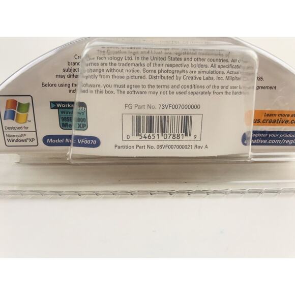 Creative Labs Live! Ultra for Notebooks Cam Video 1.3MP Webcam USB 2.0 - Picture 5 of 9